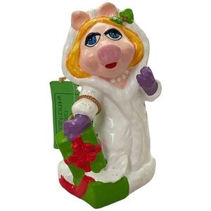 Vintage 1981 Jim Henson Hand Painted Paper Mache Miss Piggy Ornament